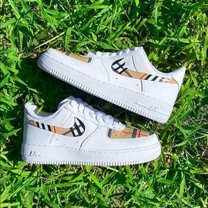 Custom Nike Air Force 1